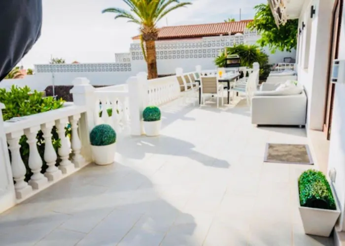 Villa Palms Callao Salvaje