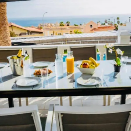 Villa Palms Callao Salvaje